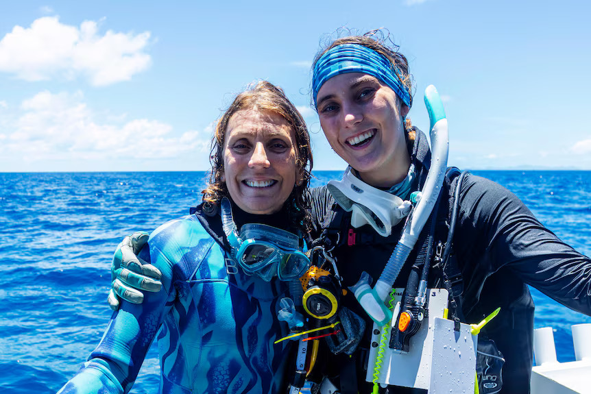 Jan Pope and Sophie Kalkowski-Pope were recreational diving when they made the discovery.