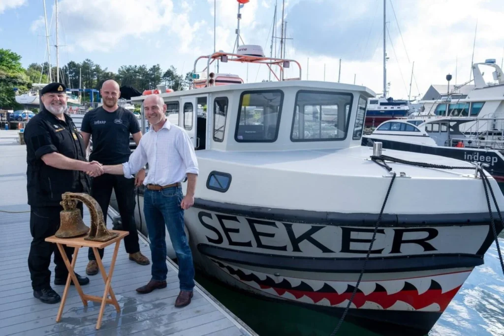 Bell-handover-credit-Aidan-Davies