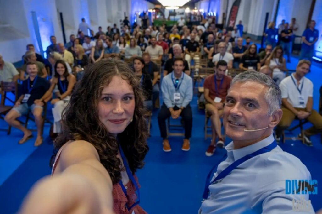 Los ponentes, los líderes del sector y el público comparten la experiencia de Diving Talks en Lisboa: un fin de semana en torno al conocimiento, las historias, los encuentros y una pasión común por el mundo submarino.