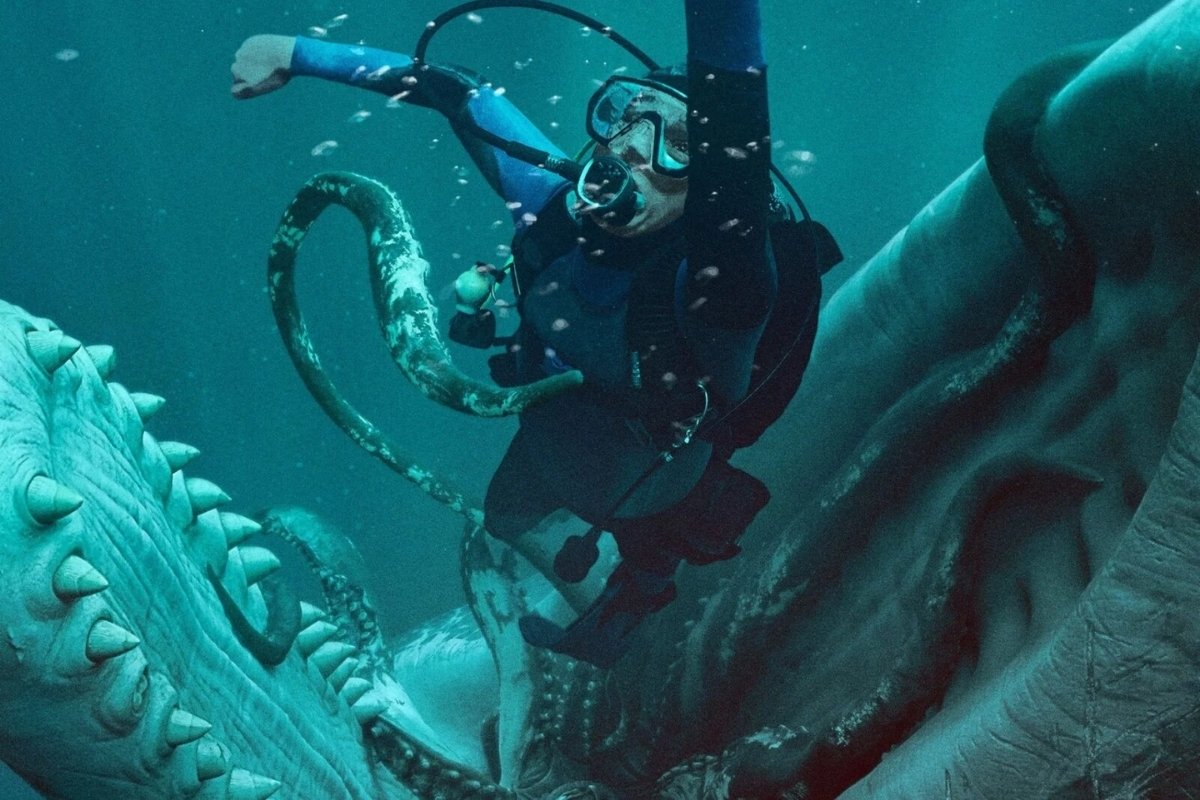 Whalefall Trailer Traps a Scuba Diver Inside a Sperm Whale